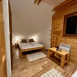 Drevena Chalupka Slovensky Raj Horská chata Hrabušice